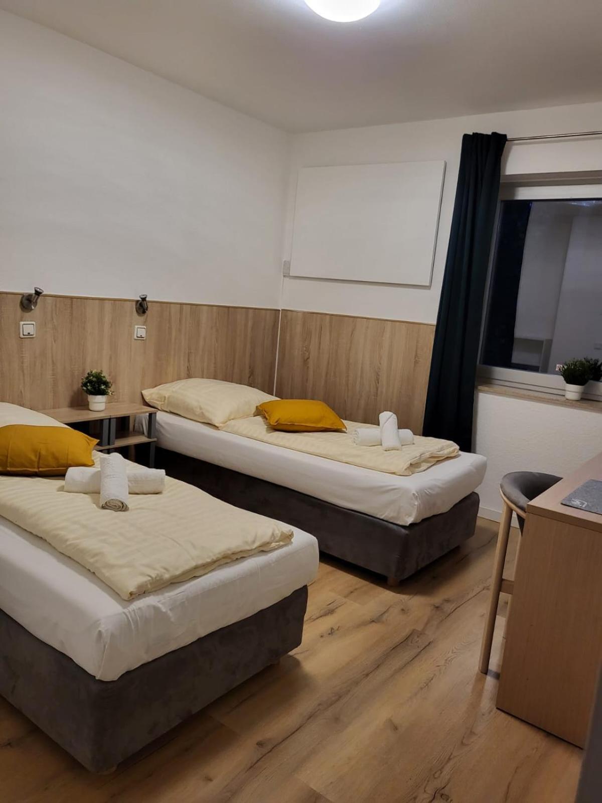 Hotel Mettmann Eksteriør bilde