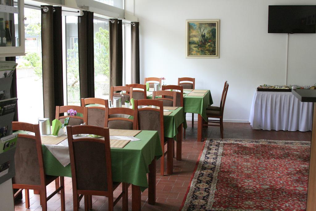 Hotel Mettmann Eksteriør bilde